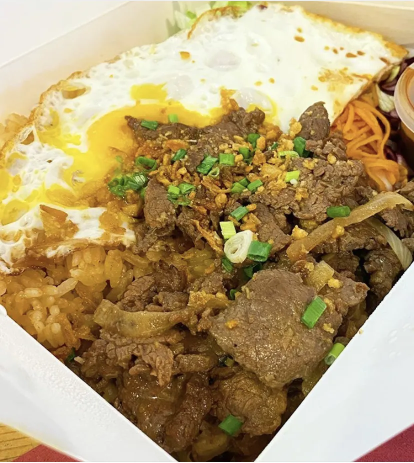 Loc Lak Bœuf Sauté Aux Oignons